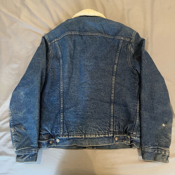 Vintage 80s Levis Sherpa Denim Trucker Jacket (size 38R) Made in USA - Picture 2 of 10